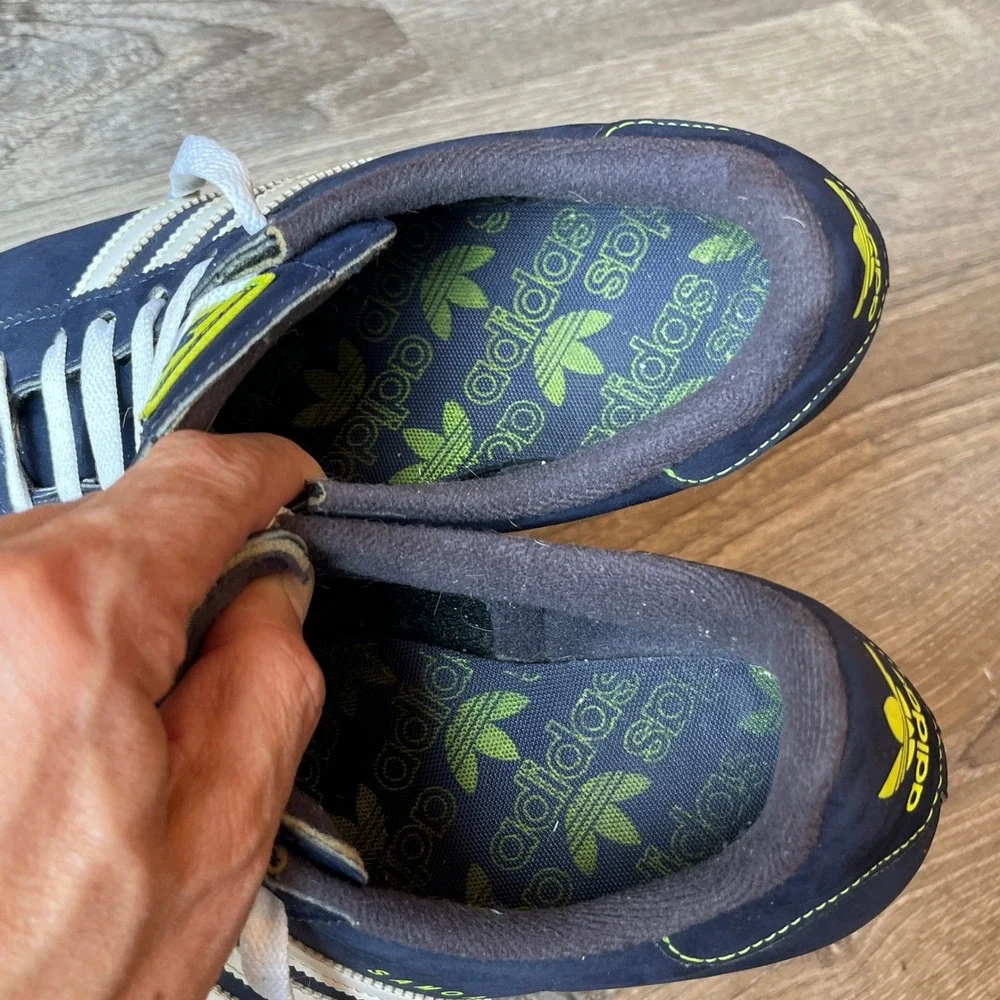 Adidas Samoa Navy Blue Lime Green White Walking Sneakers G59814 Womens 7